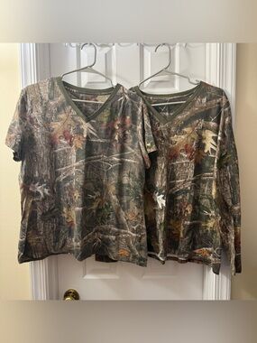 Camo V-Neck Tee - Realtree Style